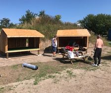 Shelter bygges